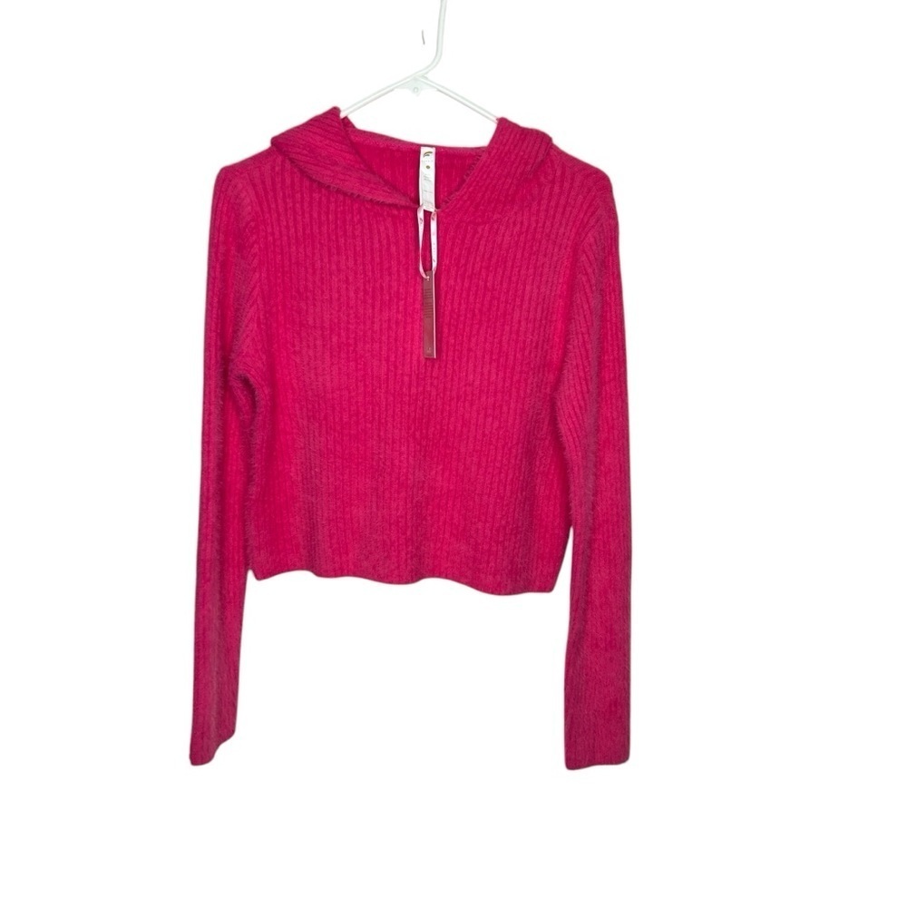 New Fornia women’s hooded soft sweater small BNWT